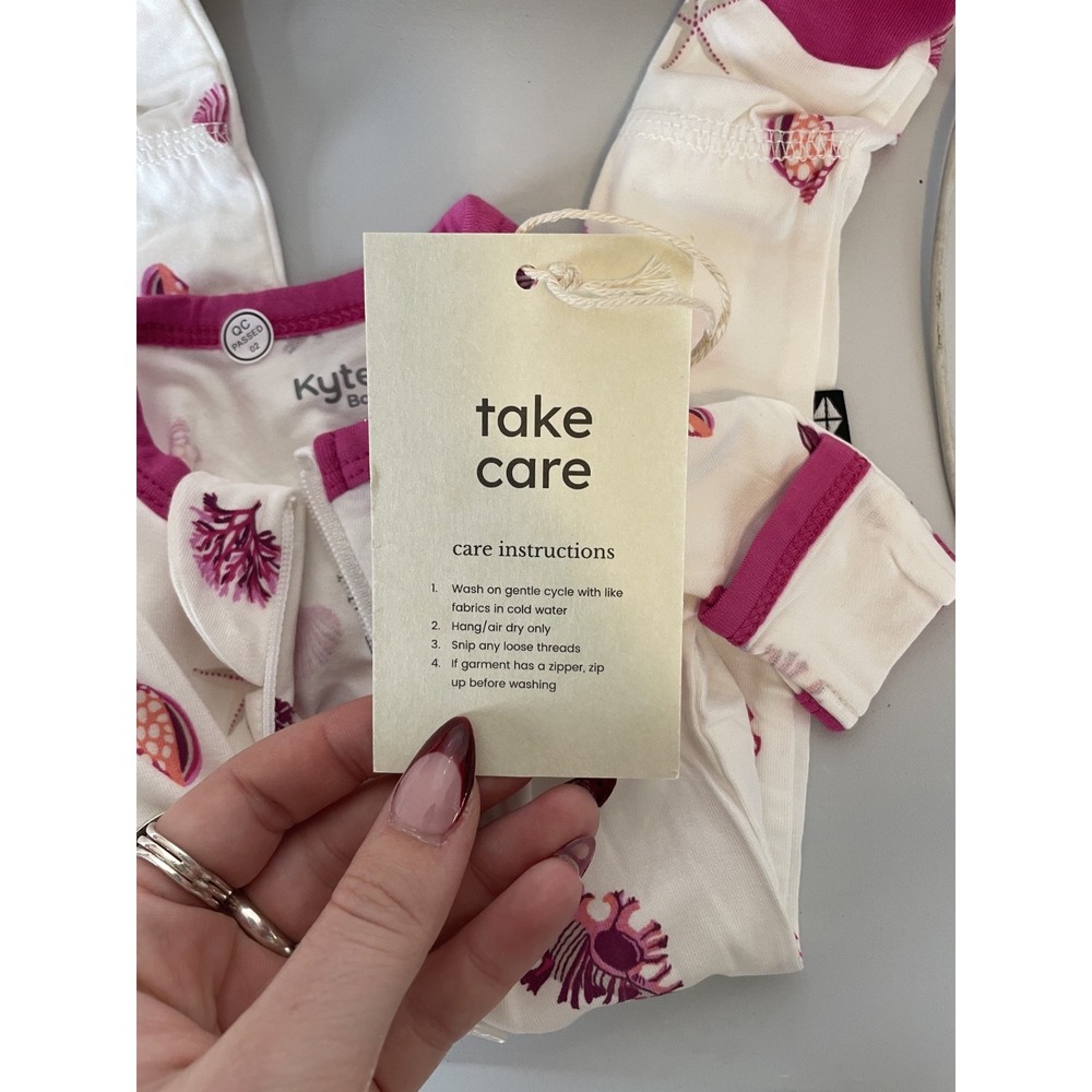 NWT Kyte Baby Raspberry Shell Zip Footie Snug Fitting Raspberry Shell One Piece - Picture 4 of 6